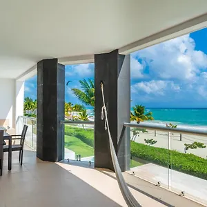 Mareazul Front Aparthotel